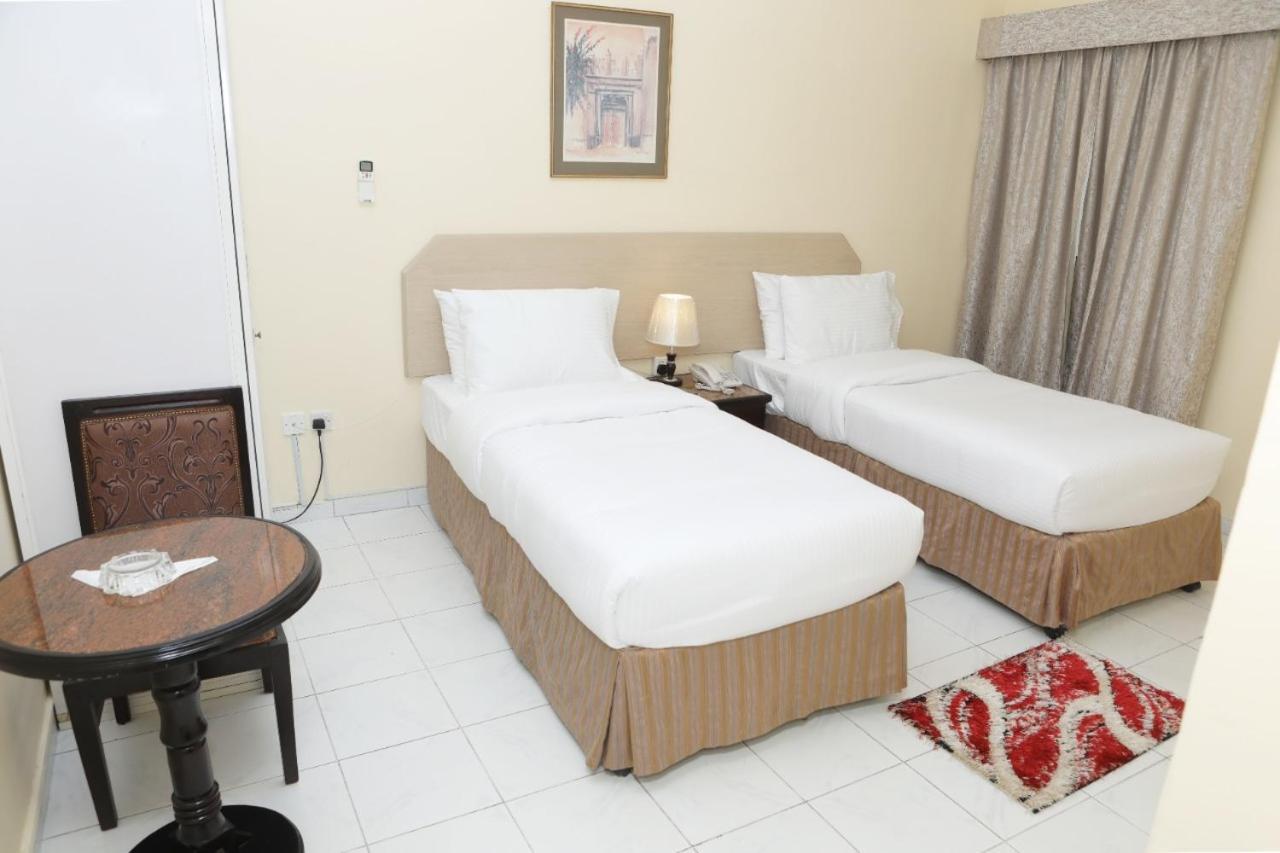 Blue Sky Way Hotel Dubai Dış mekan fotoğraf